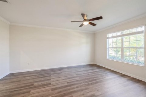 House in STOREY PARK in Orlando, Florida 4 bedrooms, 231.42 sq.m. № 1682930 - photo 7