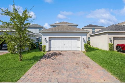 House in STOREY PARK in Orlando, Florida 4 bedrooms, 231.42 sq.m. № 1682930 - photo 27