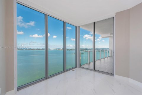 Copropriété à vendre à Miami, Floride: 2 chambres, 120.12 m2 № 1844193 - photo 14