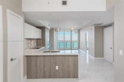 Copropriété à vendre à Miami, Floride: 2 chambres, 120.12 m2 № 1844193 - photo 7