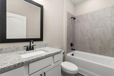 Casa en venta en Kissimmee, Florida, 6 dormitorios, 252.14 m2 № 1907997 - foto 7