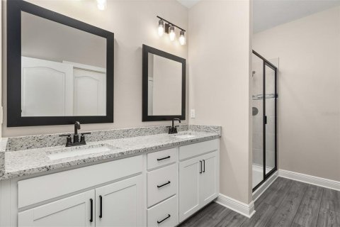 Casa en venta en Kissimmee, Florida, 6 dormitorios, 252.14 m2 № 1907997 - foto 5