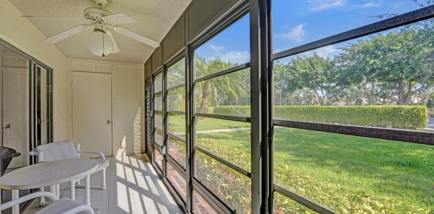 Condo in Delray Beach, Florida, 3 bedrooms  № 1210597
