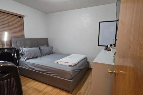 Купить виллу или дом в Майами, Флорида 4 спальни, 177.91м2, № 1963167 - фото 27