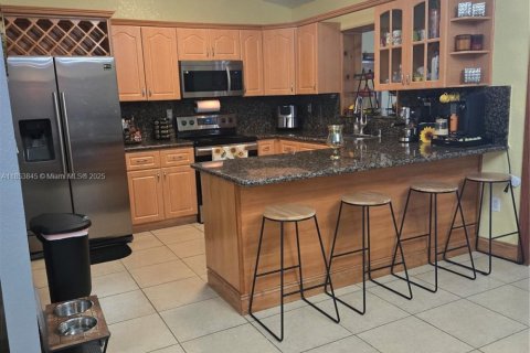 Купить виллу или дом в Майами, Флорида 4 спальни, 177.91м2, № 1963167 - фото 4