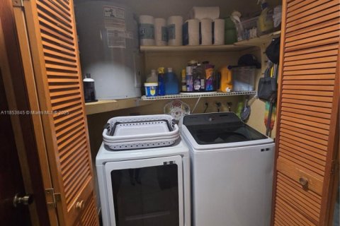 Купить виллу или дом в Майами, Флорида 4 спальни, 177.91м2, № 1963167 - фото 18