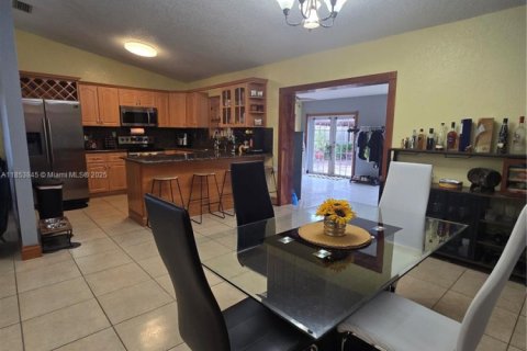 Купить виллу или дом в Майами, Флорида 4 спальни, 177.91м2, № 1963167 - фото 6