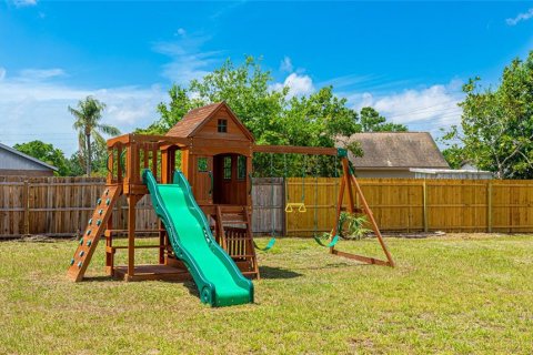 House in Sarasota, Florida 2 bedrooms, 95.78 sq.m. № 1835167 - photo 28