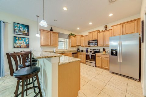 Casa en venta en Davenport, Florida, 6 dormitorios, 284.56 m2 № 1870618 - foto 14