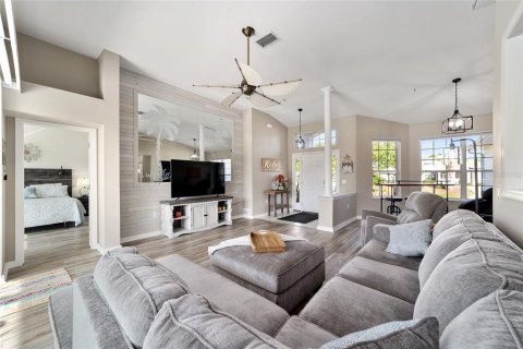 House in Beverly Hills, Florida 3 bedrooms, 149.67 sq.m. № 2204551 - photo 10