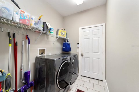 House in Beverly Hills, Florida 3 bedrooms, 149.67 sq.m. № 2204551 - photo 29