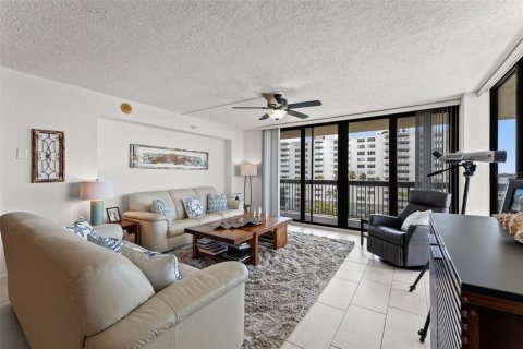 Copropriété à vendre à Tampa, Floride: 2 chambres, 139.73 m2 № 1899507 - photo 7