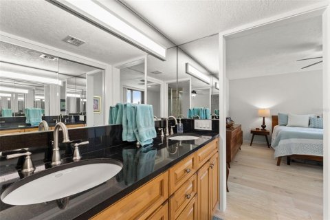 Copropriété à vendre à Tampa, Floride: 2 chambres, 139.73 m2 № 1899507 - photo 26