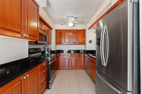 Copropriété à vendre à Tampa, Floride: 2 chambres, 139.73 m2 № 1899507 - photo 11