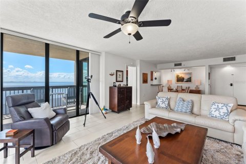 Copropriété à vendre à Tampa, Floride: 2 chambres, 139.73 m2 № 1899507 - photo 6