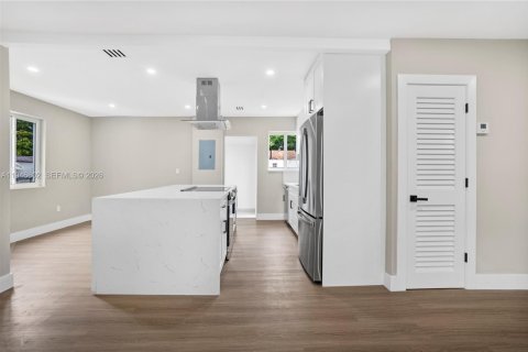 Villa ou maison à vendre à Miami, Floride: 3 chambres, 119.57 m2 № 2003907 - photo 10