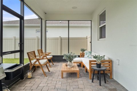 House in Orlando, Florida 4 bedrooms, 224.45 sq.m. № 2266930 - photo 17