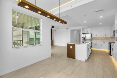 Copropriété à louer à Bradenton, Floride: 2 chambres, 107.4 m2 № 2398445 - photo 16
