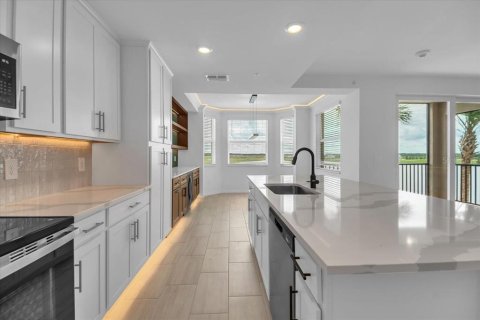 Copropriété à louer à Bradenton, Floride: 2 chambres, 107.4 m2 № 2398445 - photo 10