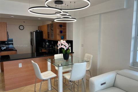 Copropriété à louer à Miami Beach, Floride: 2 chambres, 110.55 m2 № 1931108 - photo 15