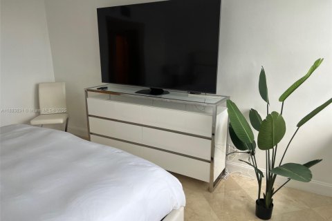 Copropriété à louer à Miami Beach, Floride: 2 chambres, 110.55 m2 № 1931108 - photo 20