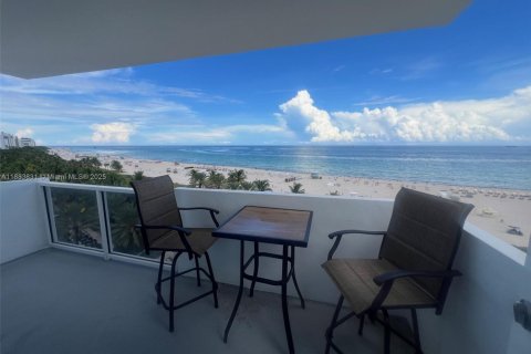 Copropriété à louer à Miami Beach, Floride: 2 chambres, 110.55 m2 № 1931108 - photo 6