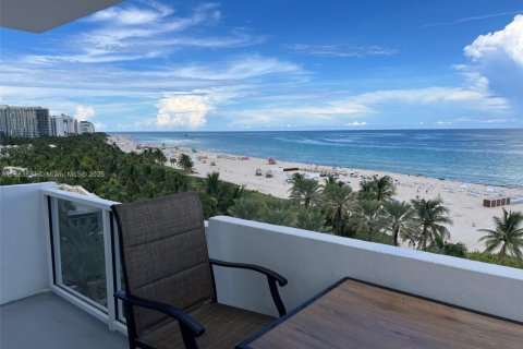 Copropriété à louer à Miami Beach, Floride: 2 chambres, 110.55 m2 № 1931108 - photo 4