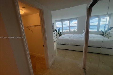 Copropriété à louer à Miami Beach, Floride: 2 chambres, 110.55 m2 № 1931108 - photo 25