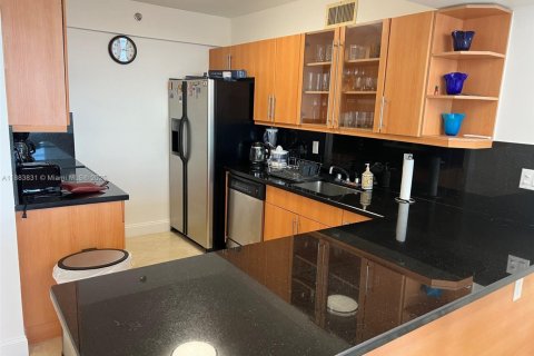 Copropriété à louer à Miami Beach, Floride: 2 chambres, 110.55 m2 № 1931108 - photo 16