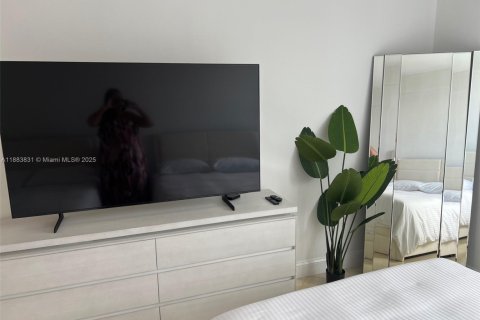 Copropriété à louer à Miami Beach, Floride: 2 chambres, 110.55 m2 № 1931108 - photo 30