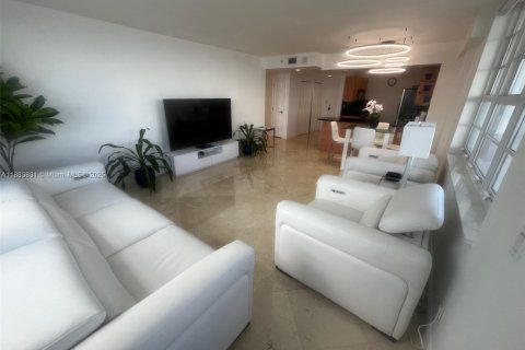 Copropriété à louer à Miami Beach, Floride: 2 chambres, 110.55 m2 № 1931108 - photo 12