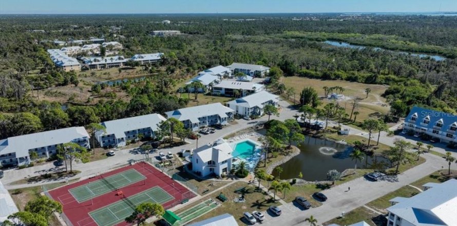 Condominio en Englewood, Florida, 2 dormitorios  № 2235160