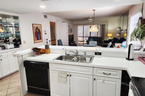 Condominio en venta en Englewood, Florida, 2 dormitorios, 101.45 m2 № 2235160 - foto 8