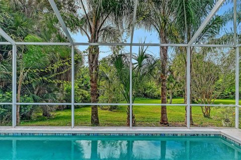 House in Sarasota, Florida 3 bedrooms, 189.43 sq.m. № 2391137 - photo 9