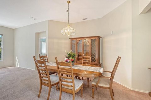 House in Sarasota, Florida 3 bedrooms, 189.43 sq.m. № 2391137 - photo 16