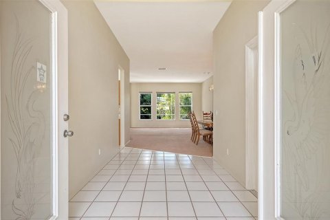 House in Sarasota, Florida 3 bedrooms, 189.43 sq.m. № 2391137 - photo 15