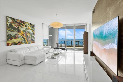 Copropriété à louer à Miami, Floride: 2 chambres, 163.14 m2 № 2384505 - photo 4