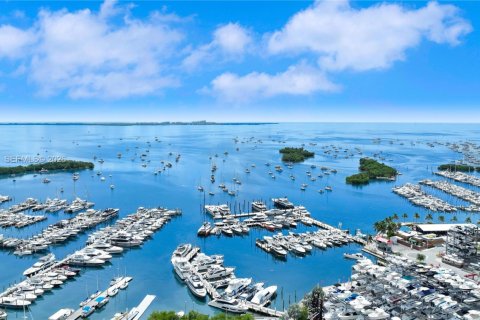 Condo à Miami, Floride, 2 chambres  № 2384505