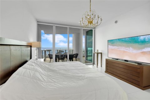 Copropriété à louer à Miami, Floride: 2 chambres, 163.14 m2 № 2384505 - photo 11