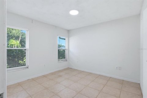 Villa ou maison à vendre à Sarasota, Floride: 3 chambres, 139.17 m2 № 2423634 - photo 27