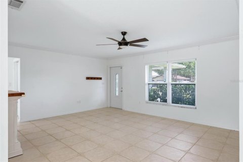 Villa ou maison à vendre à Sarasota, Floride: 3 chambres, 139.17 m2 № 2423634 - photo 6