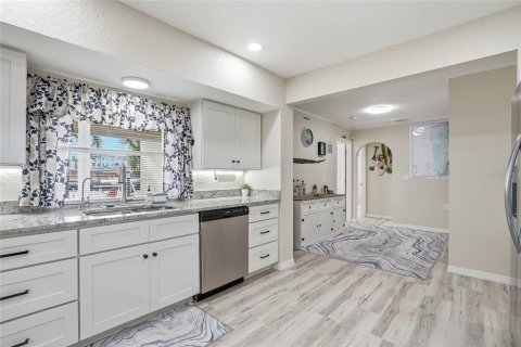 Casa en venta en Hernando Beach, Florida, 3 dormitorios, 147.16 m2 № 2229527 - foto 19