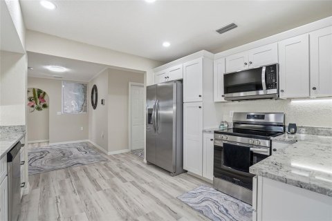 Casa en venta en Hernando Beach, Florida, 3 dormitorios, 147.16 m2 № 2229527 - foto 2