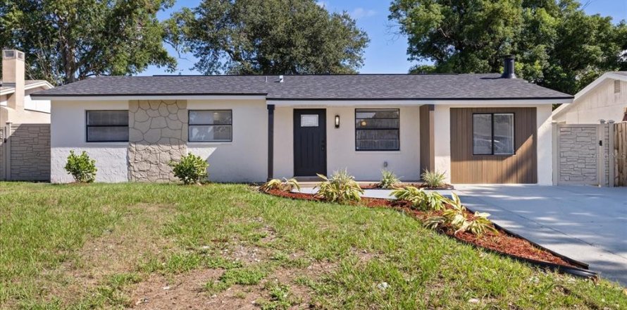 Villa ou maison à Seminole, Floride 3 chambres, 107.4 m2 № 2349343