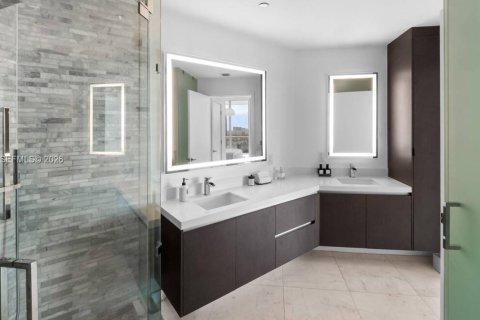 Купить кондоминиум в Майами, Флорида 2 спальни, 108.97м2, № 2007832 - фото 10