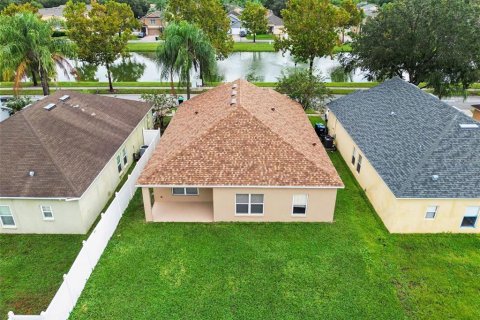 Villa ou maison à vendre à Orlando, Floride: 3 chambres, 152.36 m2 № 2410342 - photo 28