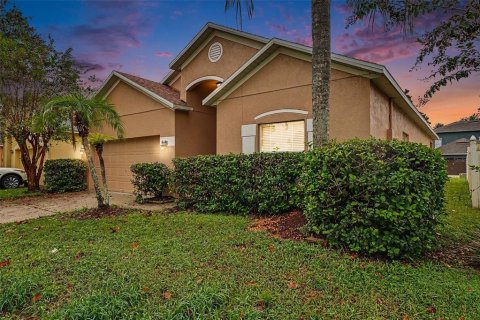 Villa ou maison à vendre à Orlando, Floride: 3 chambres, 152.36 m2 № 2410342 - photo 2