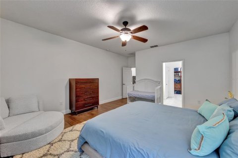 Villa ou maison à vendre à Orlando, Floride: 3 chambres, 211.54 m2 № 1826916 - photo 12