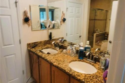 Condominio en alquiler en Orlando, Florida, 2 dormitorios, 188.59 m2 № 1903425 - foto 11