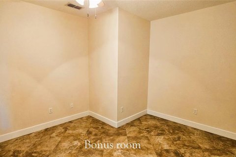 Condominio en alquiler en Orlando, Florida, 2 dormitorios, 188.59 m2 № 1903425 - foto 19